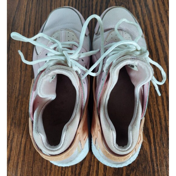 Nike Huarache Run SE GS Pink Youth Size 7 Y Women 8.5 Running Shoes 904538-600 - Picture 7 of 9